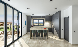 Villa luxueuse de nouvelle construction avec vue panoramique sur la mer à vendre, en première ligne de golf à Mijas, Costa del Sol 775015 