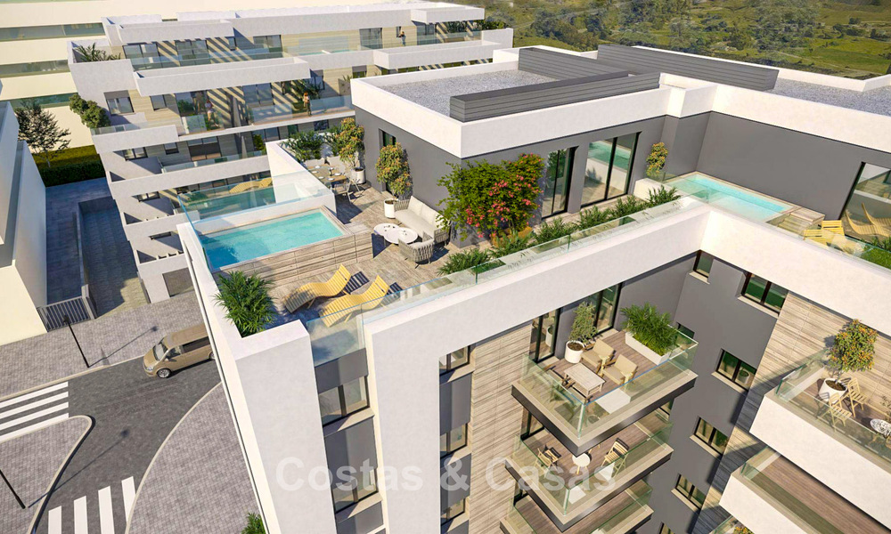 Appartements modernes de nouvelle construction au style contemporain à vendre à Fuengirola, Costa del Sol 775025