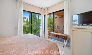 Maison de ville spacieuse avec jardin privé à vendre, entourée de terrains de golf à Nueva Andalucia, Marbella 775069 