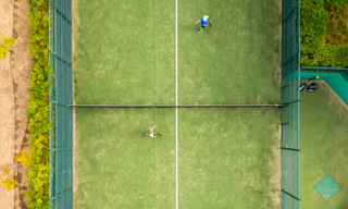 Appartement moderne prêt à emménager en première ligne de plage à vendre à Estepona, Costa del Sol 775127 