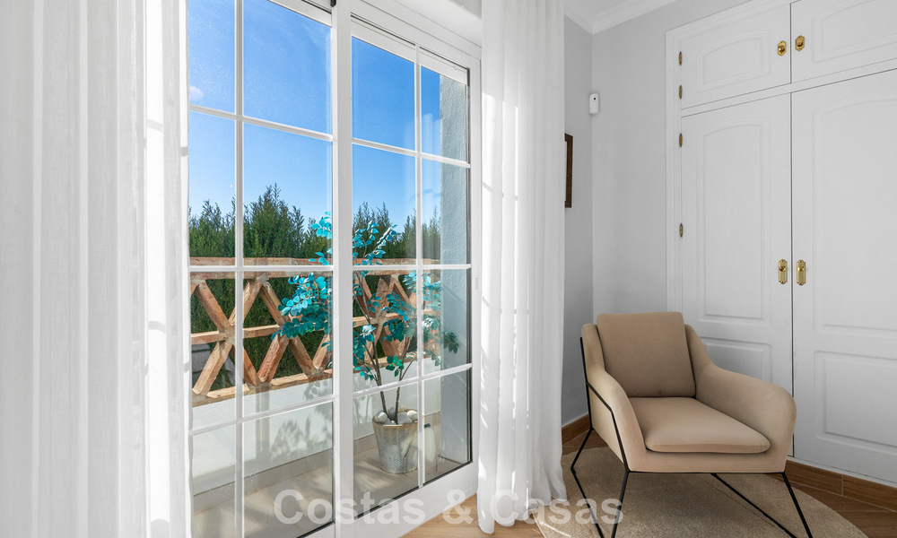 Villa de luxe prête à emménager de style méditerranéen à vendre dans un quartier résidentiel de la vallée du golf de Mijas, Costa del Sol 775159