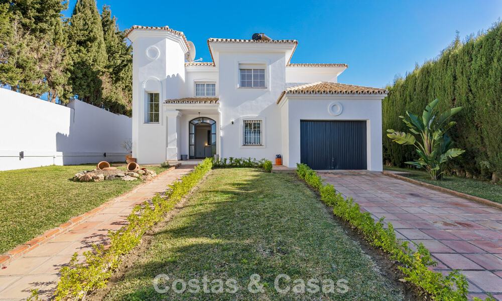 Villa de luxe prête à emménager de style méditerranéen à vendre dans un quartier résidentiel de la vallée du golf de Mijas, Costa del Sol 775180