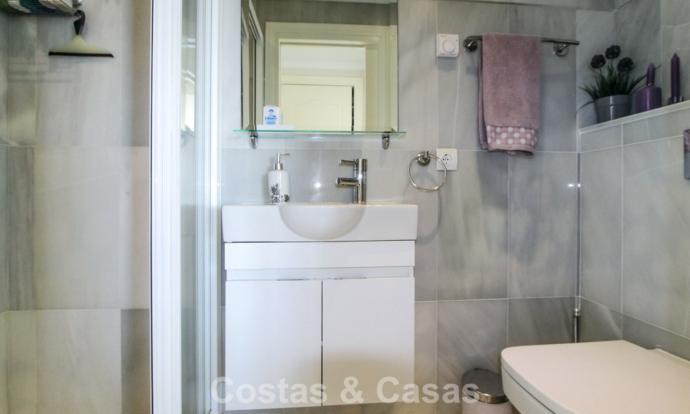 Appartement en première ligne de plage avec vue phénoménale à vendre dans le centre de Marbella 775037