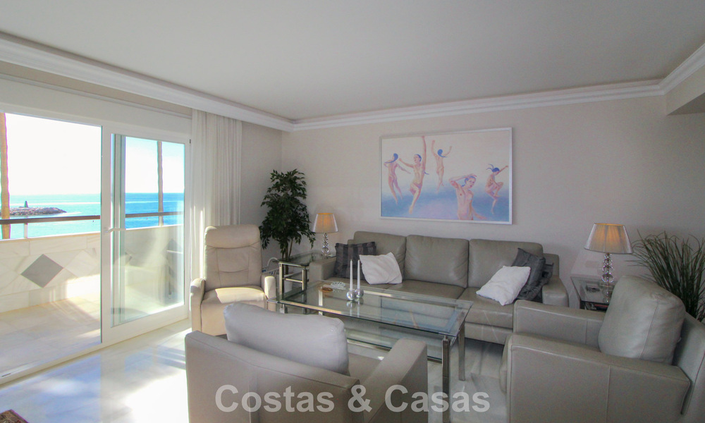 Appartement en première ligne de plage avec vue phénoménale à vendre dans le centre de Marbella 775050