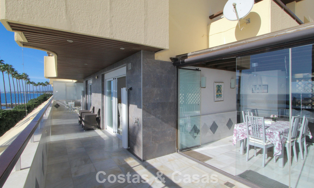 Appartement en première ligne de plage avec vue phénoménale à vendre dans le centre de Marbella 775051