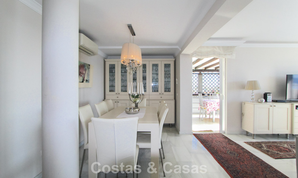 Appartement en première ligne de plage avec vue phénoménale à vendre dans le centre de Marbella 775052
