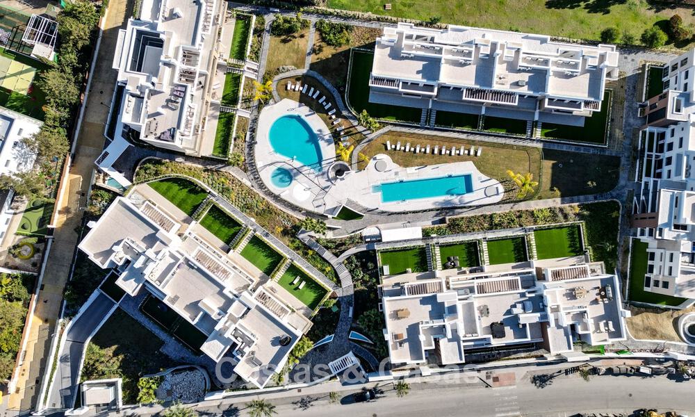 Penthouse neuf avec solarium spacieux à vendre dans un complexe fermé à Benahavis - Marbella 775453