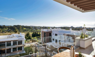 Penthouse neuf avec solarium spacieux à vendre dans un complexe fermé à Benahavis - Marbella 775471 