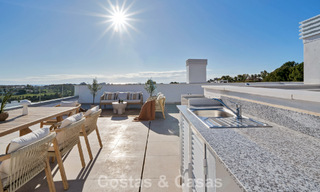 Penthouse neuf avec solarium spacieux à vendre dans un complexe fermé à Benahavis - Marbella 775475 