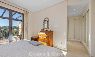 Spacieuse maison avec vue sur le golf et la mer à vendre, dans une urbanisation de golf exclusive à Benahavis - Marbella 775196 