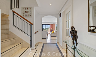 Spacieuse maison avec vue sur le golf et la mer à vendre, dans une urbanisation de golf exclusive à Benahavis - Marbella 775225 