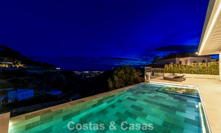 Villa design sophistiquée avec vue magnifique sur la mer à vendre à El Madroñal, Benahavis - Marbella 795622 