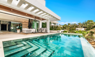 Villa design sophistiquée avec vue magnifique sur la mer à vendre à El Madroñal, Benahavis - Marbella 795625 