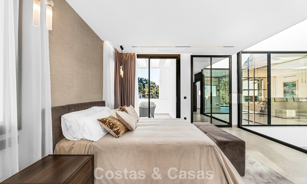 Villa design sophistiquée avec vue magnifique sur la mer à vendre à El Madroñal, Benahavis - Marbella 795630