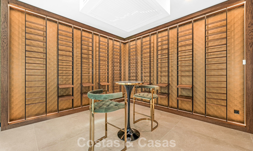 Villa design sophistiquée avec vue magnifique sur la mer à vendre à El Madroñal, Benahavis - Marbella 795638