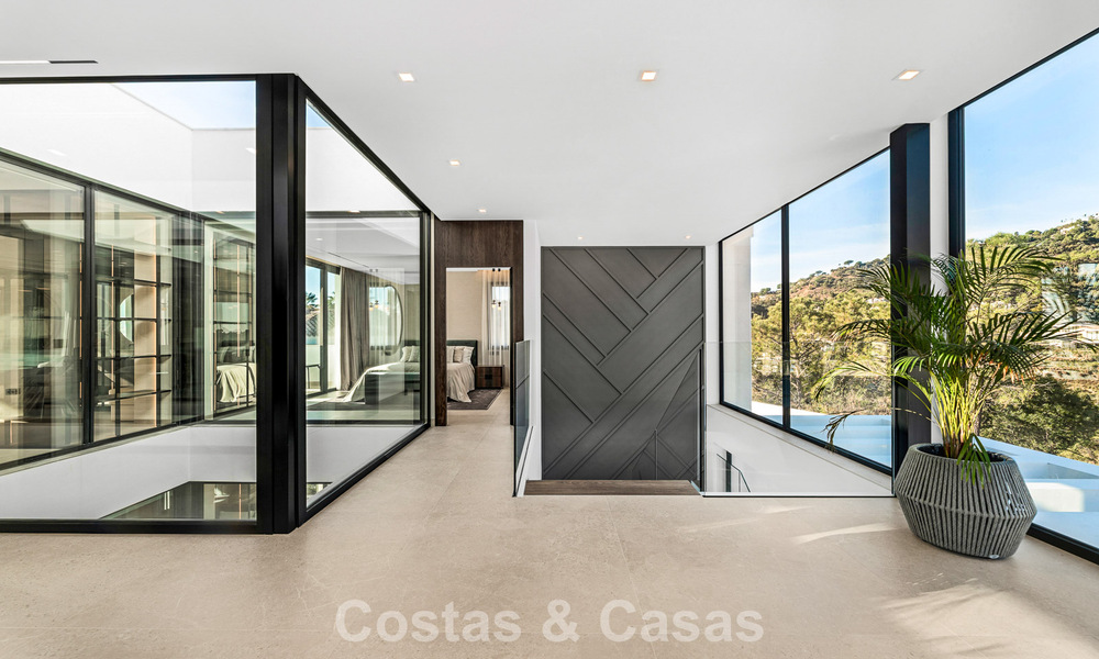 Villa design sophistiquée avec vue magnifique sur la mer à vendre à El Madroñal, Benahavis - Marbella 795647