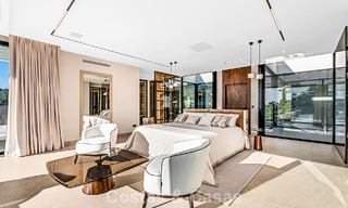 Villa design sophistiquée avec vue magnifique sur la mer à vendre à El Madroñal, Benahavis - Marbella 795658 