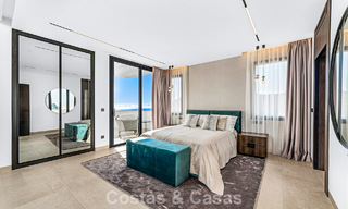 Villa design sophistiquée avec vue imprenable sur la mer à vendre à El Madroñal, Benahavis - Marbella 796826 