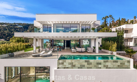 Villa design sophistiquée avec vue imprenable sur la mer à vendre à El Madroñal, Benahavis - Marbella 796868