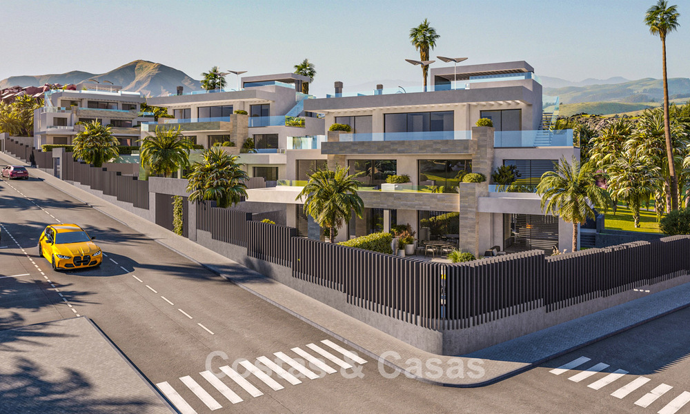 Nouveau sur le marché. Appartements de charme élégants à vendre à distance de marche de la plage à l'ouest d'Estepona 775434