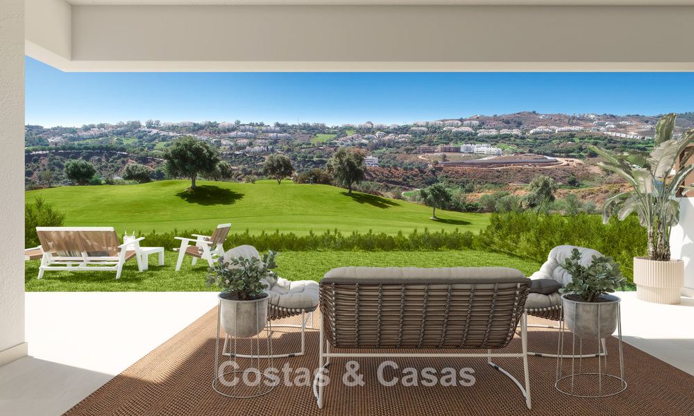 Maisons de ville neuves de 3 chambres à vendre dans un prestigieux complexe de golf à Mijas, Costa del Sol 775411