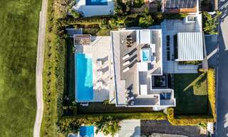 Villa luxueuse de style moderne à vendre, en bordure du terrain de golf à Nueva Andalucia, Marbella 775533 