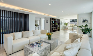 Villa luxueuse de style moderne à vendre, en bordure du terrain de golf à Nueva Andalucia, Marbella 775538 
