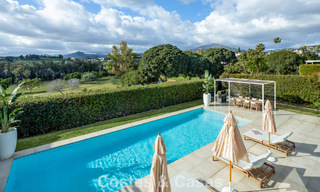 Villa luxueuse de style moderne à vendre, en bordure du terrain de golf à Nueva Andalucia, Marbella 775547 