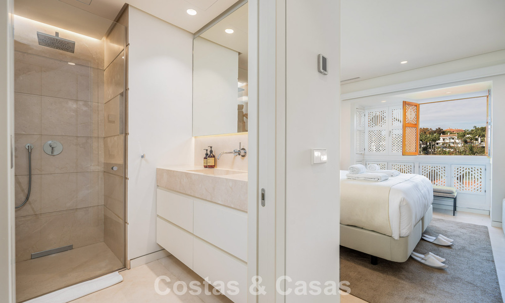 Luxueux penthouse en duplex rénové à vendre, à Puente Romano sur le Golden Mile de Marbella 775605