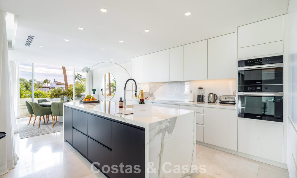 Luxueux penthouse en duplex rénové à vendre, à Puente Romano sur le Golden Mile de Marbella 775607