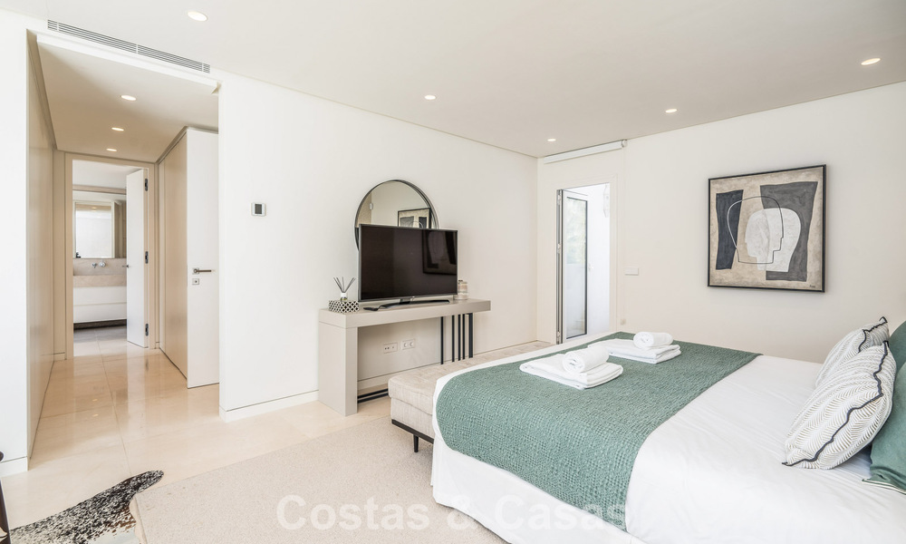 Luxueux penthouse en duplex rénové à vendre, à Puente Romano sur le Golden Mile de Marbella 775611