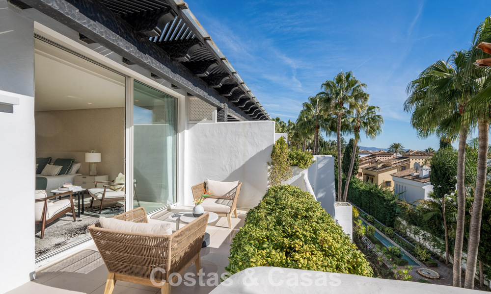 Luxueux penthouse en duplex rénové à vendre, à Puente Romano sur le Golden Mile de Marbella 775619