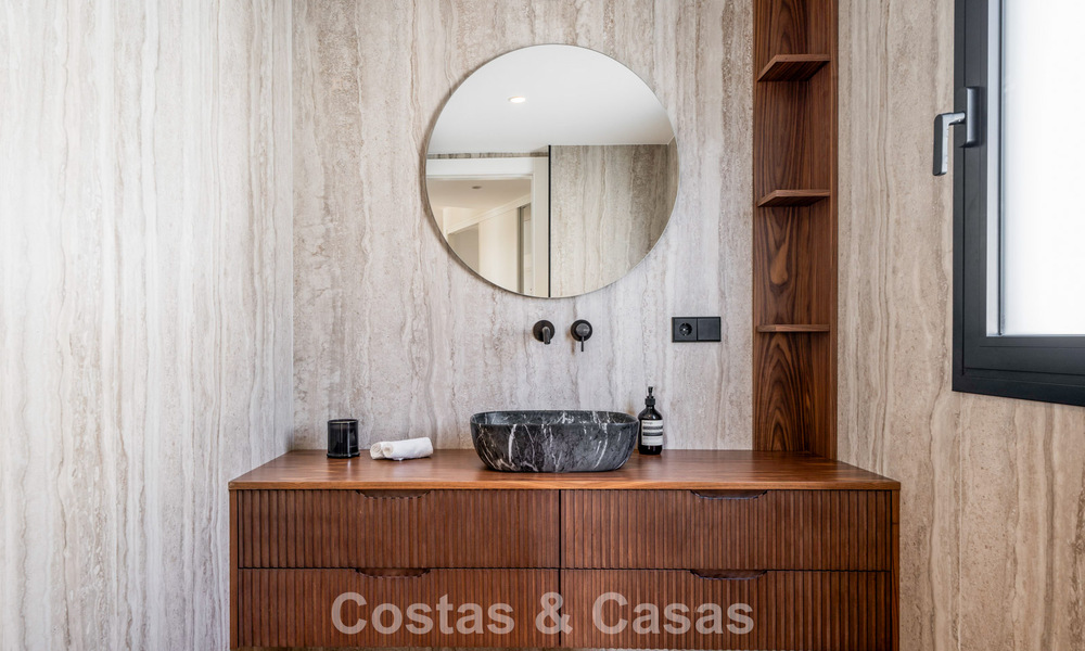 Villa méditerranéenne moderne aux influences contemporaines à vendre sur le Golden Mile de Marbella 775638