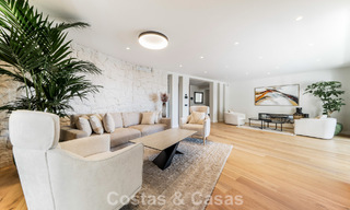 Villa méditerranéenne moderne aux influences contemporaines à vendre sur le Golden Mile de Marbella 775645 