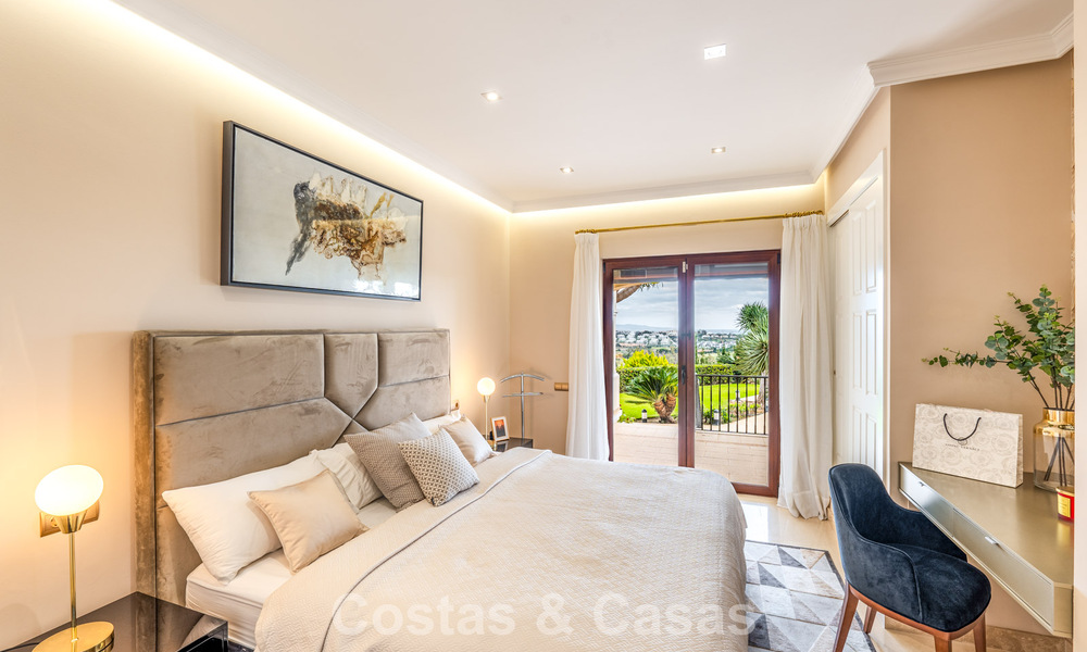 Spacieuse villa de luxe avec des vues spectaculaires à vendre dans une urbanisation très recherchée à Benahavis - Marbella 775665