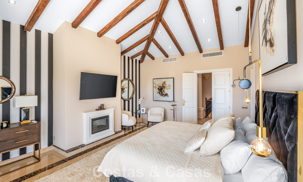 Spacieuse villa de luxe avec des vues spectaculaires à vendre dans une urbanisation très recherchée à Benahavis - Marbella 775673