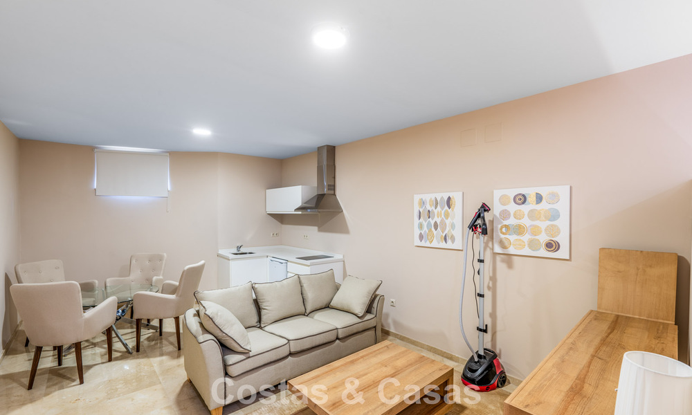 Spacieuse villa de luxe avec des vues spectaculaires à vendre dans une urbanisation très recherchée à Benahavis - Marbella 775687