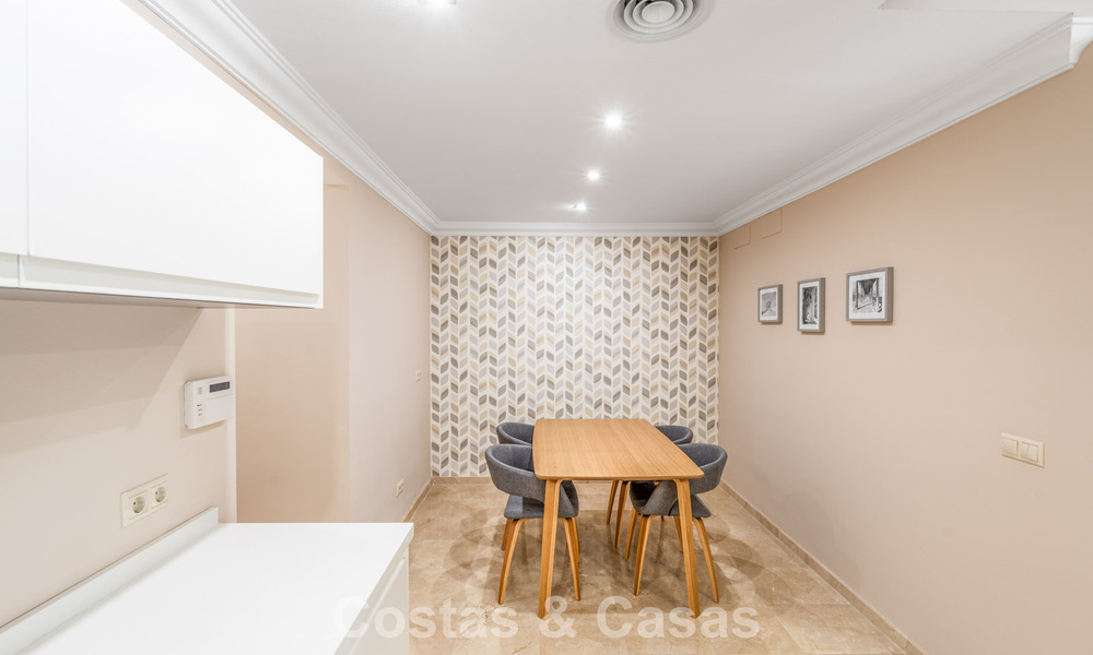 Spacieuse villa de luxe avec des vues spectaculaires à vendre dans une urbanisation très recherchée à Benahavis - Marbella 775691