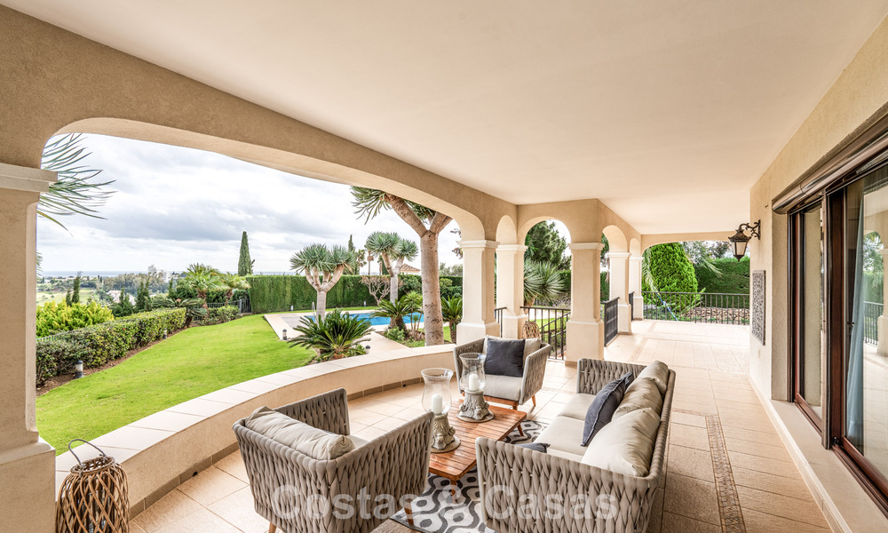 Spacieuse villa de luxe avec des vues spectaculaires à vendre dans une urbanisation très recherchée à Benahavis - Marbella 775699