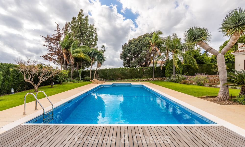 Spacieuse villa de luxe avec des vues spectaculaires à vendre dans une urbanisation très recherchée à Benahavis - Marbella 775701