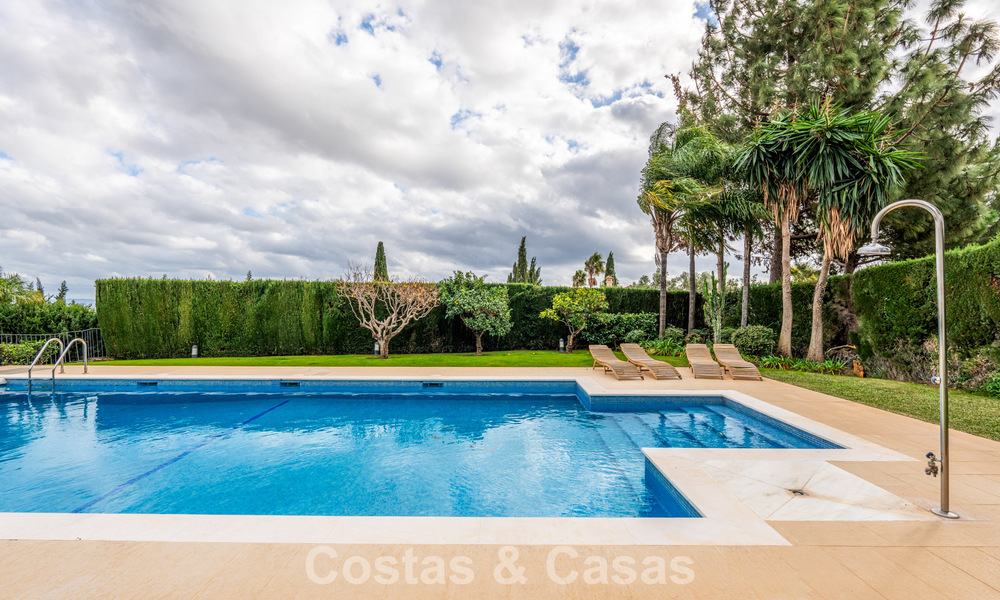 Spacieuse villa de luxe avec des vues spectaculaires à vendre dans une urbanisation très recherchée à Benahavis - Marbella 775702