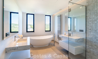 Villa de luxe neuve et moderne à vendre dans une communauté fermée de premier plan de Sotogrande, Costa del Sol 775732 