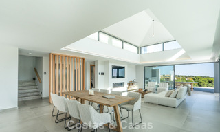 Villa de luxe neuve et moderne à vendre dans une communauté fermée de premier plan de Sotogrande, Costa del Sol 775743 