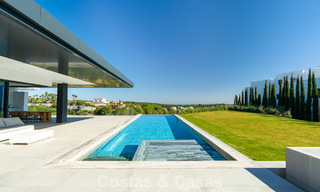 Villa de luxe neuve et moderne à vendre dans une communauté fermée de premier plan de Sotogrande, Costa del Sol 775745 