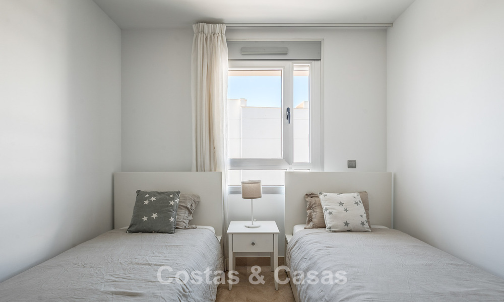 Penthouse contemporain avec grand solarium à vendre dans un complexe moderne à San Pedro, Marbella 775784