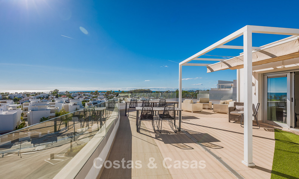 Penthouse contemporain avec grand solarium à vendre dans un complexe moderne à San Pedro, Marbella 775803