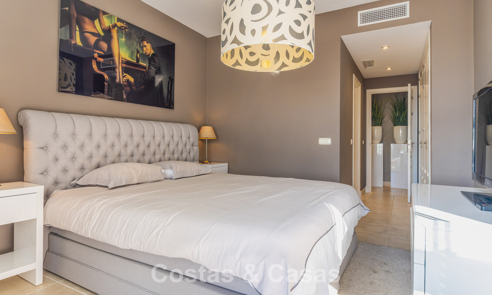 Superbe penthouse avec vue panoramique à vendre dans un complexe fermé de Marbella - Benahavis 775854