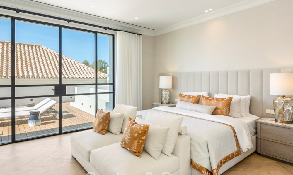 Projet de villa neuve à vendre à proximité de la plage et de toutes les commodités du centre d'Estepona 775849