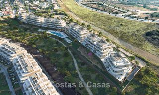 Nouveaux appartements durables avec vue sur la mer à vendre près de la plage à West Estepona. 775838 