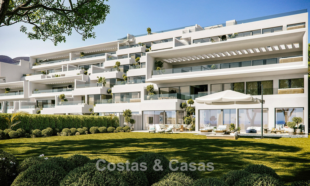 Appartements élégants sur plan à vendre à quelques pas d'un lagon artificiel sur la Costa del Sol 776168